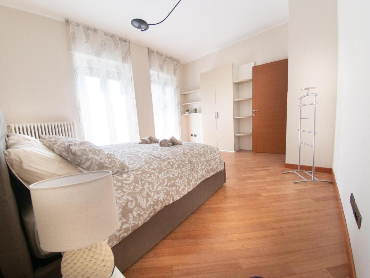 Sium'S Apartment Como Exterior photo